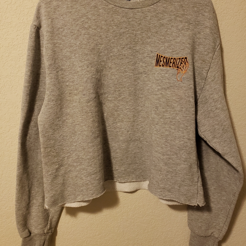 Sweater - Picture 3 of 5